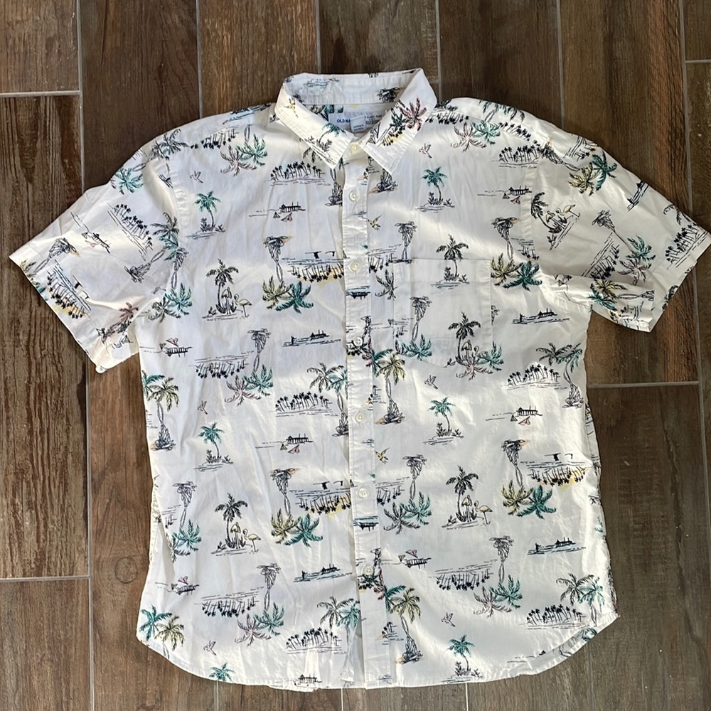 Old Navy shortsleeved button-down L